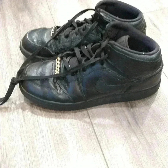 Jordans kids  7y - Picture 2 of 4